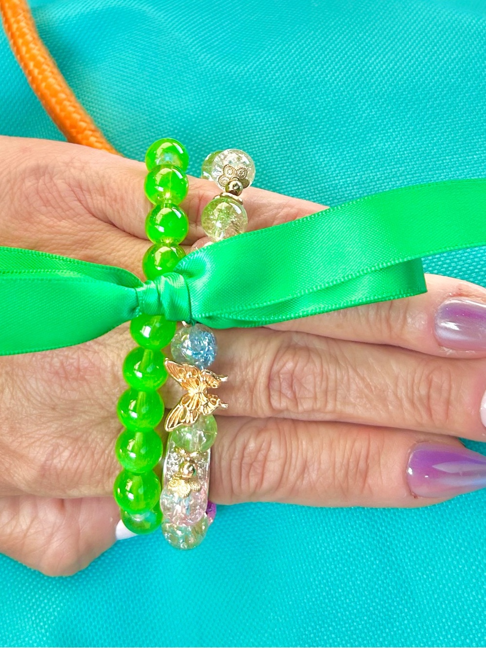 NWT Green Beaded Stretch & Multicolored Bracelet Set with Charms